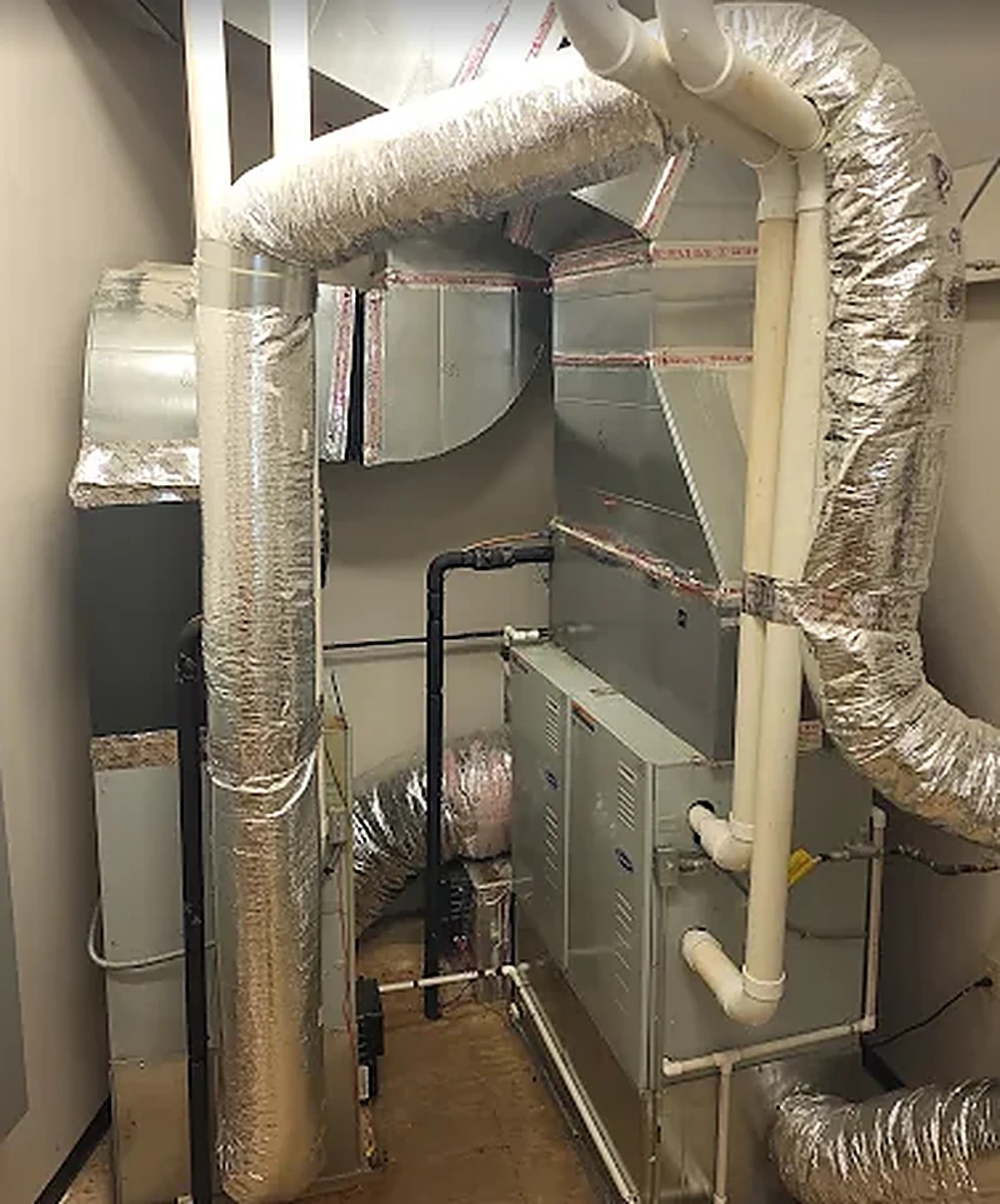 Commercial HVAC service – mechanical room
